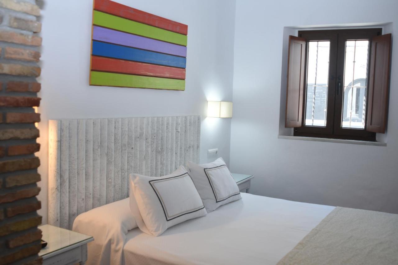 Hostal Dona Lola Marina Zahara de los Atunes Εξωτερικό φωτογραφία