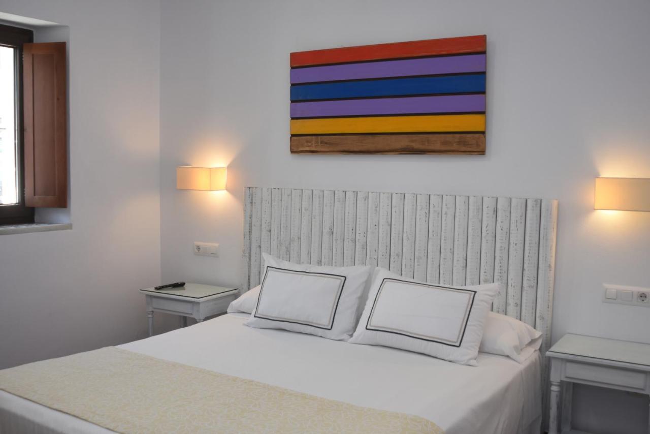 Hostal Dona Lola Marina Zahara de los Atunes Εξωτερικό φωτογραφία