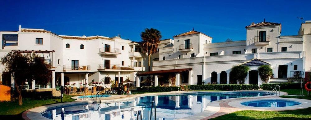 Hostal Dona Lola Marina Zahara de los Atunes Εξωτερικό φωτογραφία